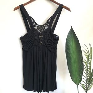 Daytrip Flowy Black Sleeveless Top